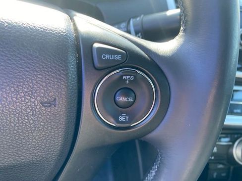 Used 2013 Honda Accord EX-L image 21