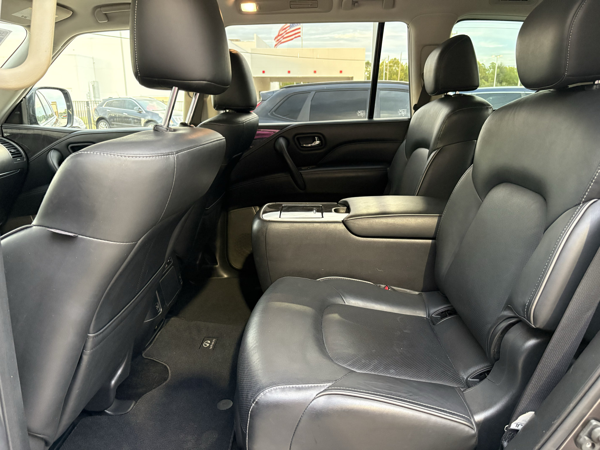 Used 2022 INFINITI QX80 Luxe RWD image 30