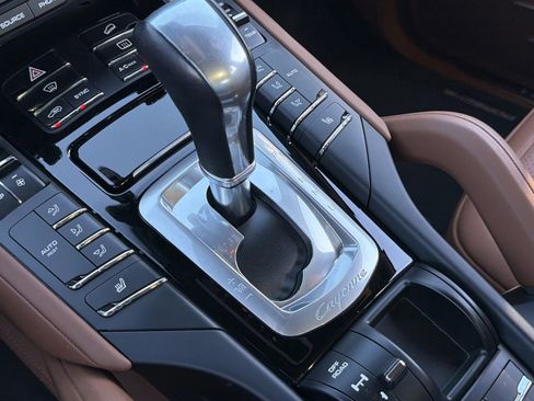 Used 2017 Porsche Cayenne AWD/4WD image 31