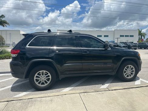 Used 2020 Jeep Grand Cherokee Laredo RWD image 5