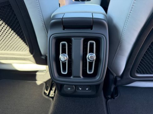Used 2024 Polestar Polestar 2 AWD/4WD image 40
