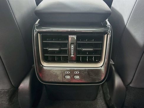 Certified 2024 Toyota Crown AWD/4WD image 24