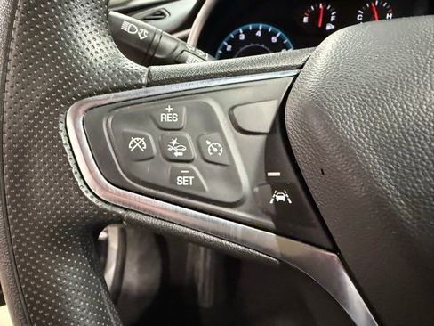 Used 2025 Chevrolet Malibu LT image 13