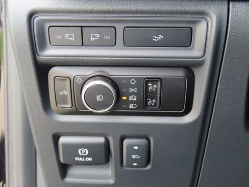 Used 2023 Ford F150 XLT w/ Equipment Group 302A High AWD/4WD image 9