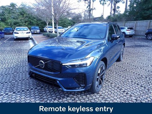 New 2026 Volvo XC60 B5 Plus w/ Protection Package Premier image 3