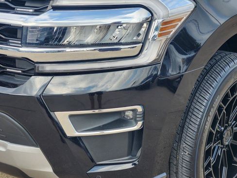Used 2024 Ford Expedition Max Limited RWD image 7