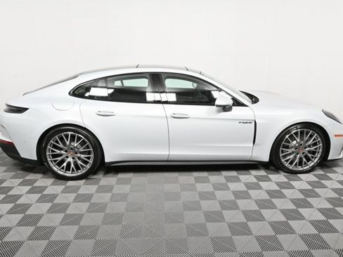 New 2026 Porsche Panamera 4 image 29