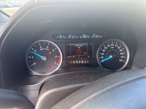 Used 2018 Ford F250 XLT image 13