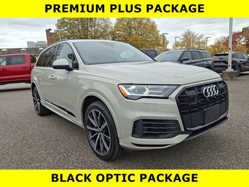 Used 2022 Audi Q7 Premium Plus w/ Premium Plus Package image 2