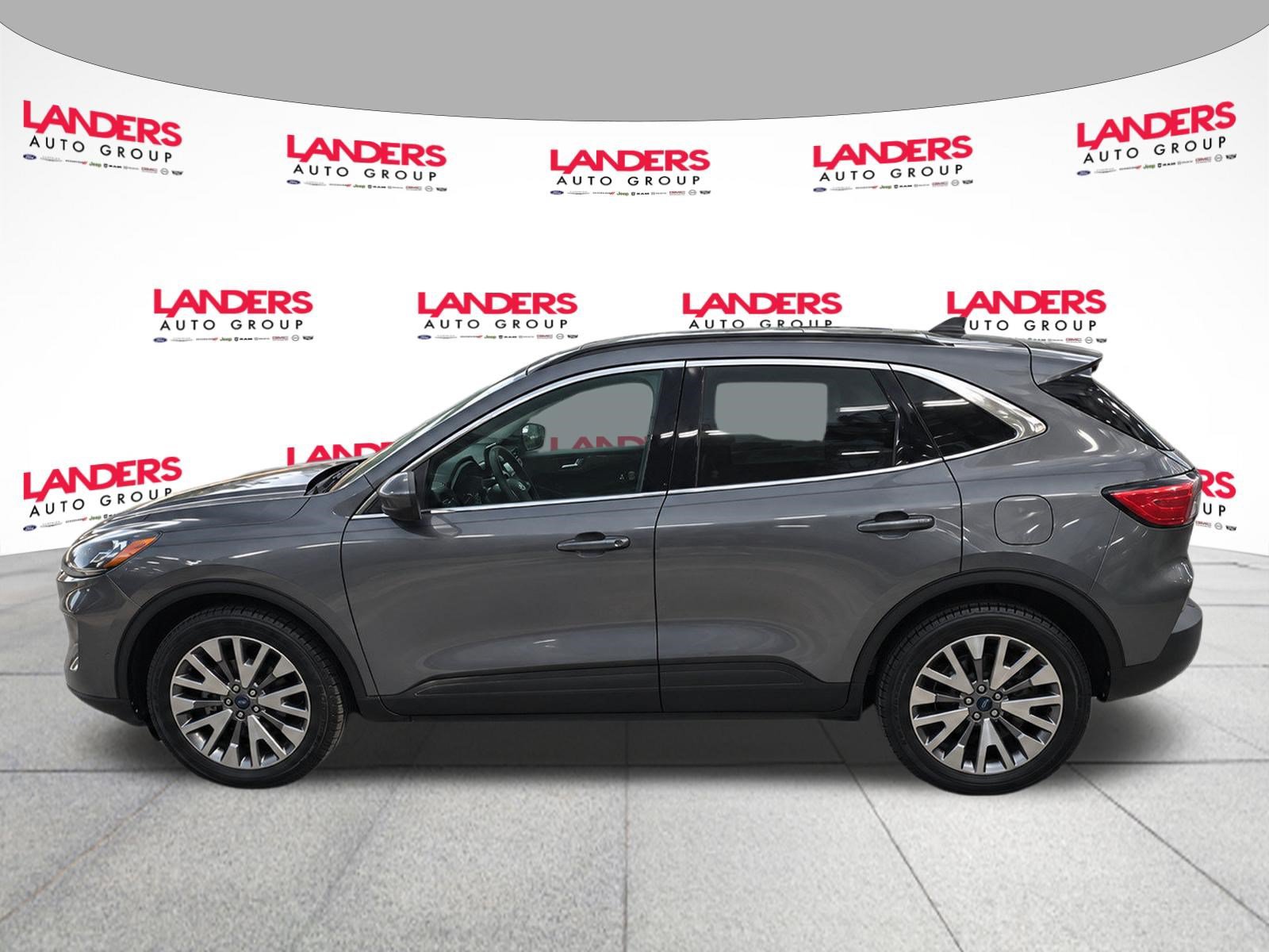 Used 2021 Ford Escape Titanium AWD/4WD image 11