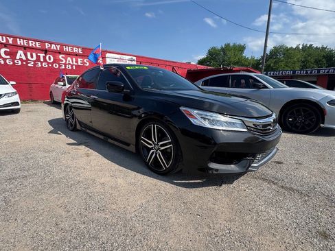 Used 2016 Honda Accord Sport image 2