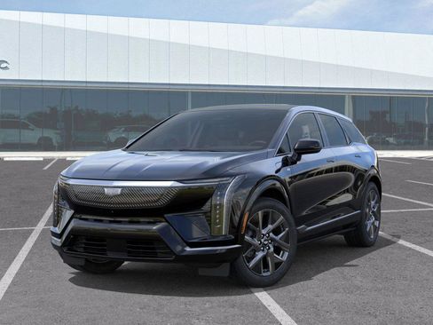 New 2026 Cadillac Optiq Luxury 1 image 7