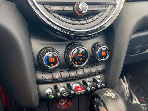 Used 2019 MINI Cooper S w/ Driver Assistance Package image 16