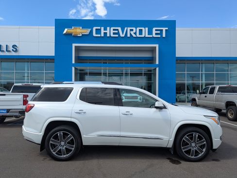 Used 2019 GMC Acadia Denali w/ Technology Package AWD/4WD image 40