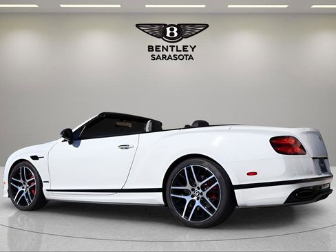 Used 2018 Bentley Continental GT Supersports image 3