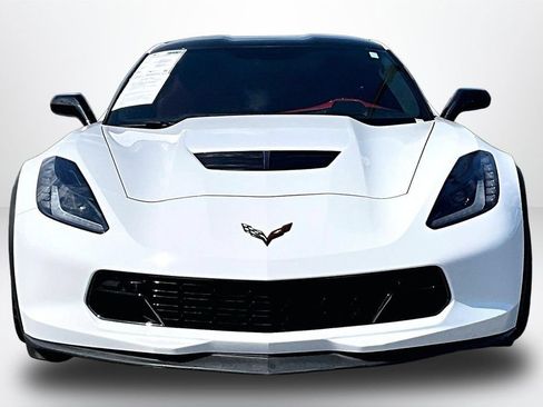 Used 2016 Chevrolet Corvette Z06 w/ 3LZ Preferred Equipment Group RWD image 2