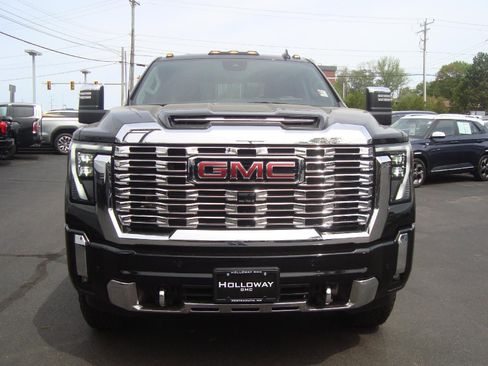 Certified 2025 GMC Sierra 2500 Denali w/ Denali Reserve Package AWD/4WD image 2
