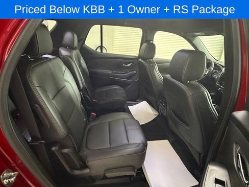 Used 2023 Chevrolet Traverse RS w/ LPO, Floor Liner Package AWD/4WD image 21