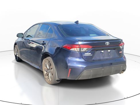 Used 2025 Toyota Corolla XSE FWD image 5