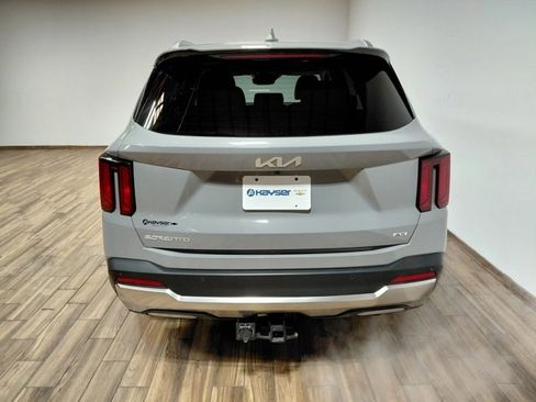 Used 2026 Kia Sorento EX image 24