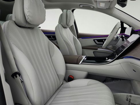 Certified 2023 Mercedes-Benz EQS 450+ 4MATIC SUV image 27