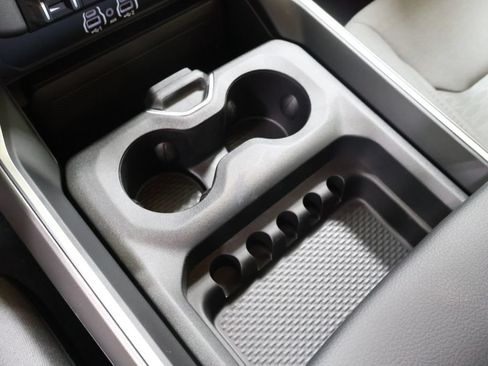 New 2026 RAM 1500 4x4 Crew Cab image 21
