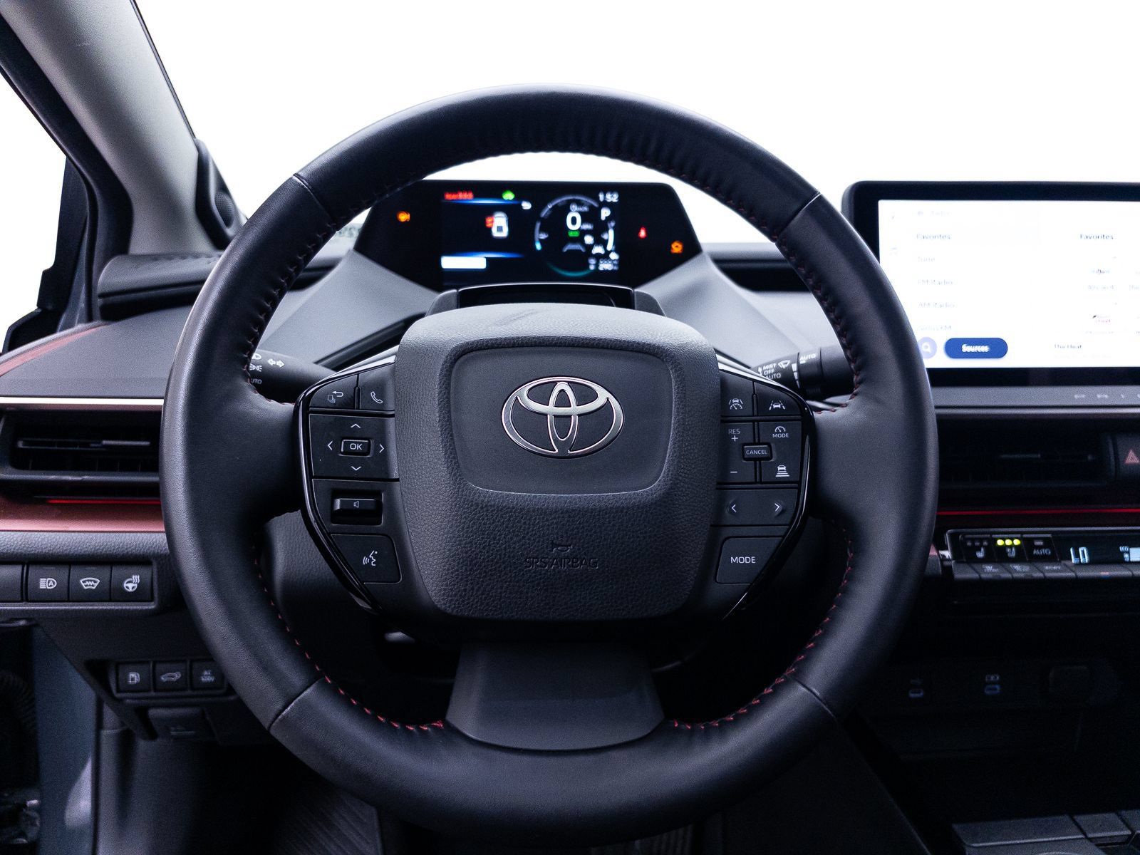 Used 2023 Toyota Prius Prime Premium w/ Advanced Technology Package FWD image 33