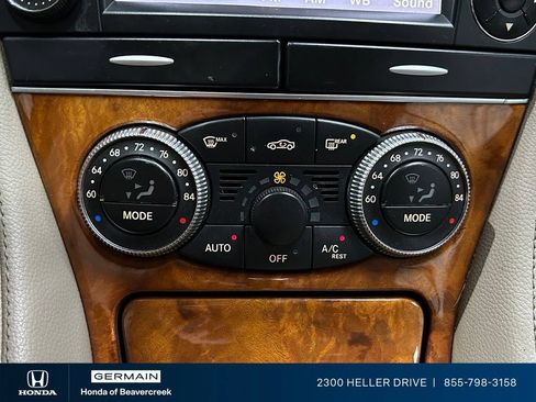Used 2009 Mercedes-Benz SL 550 image 22