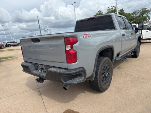 Used 2025 Chevrolet Silverado 2500 Custom w/ Custom Convenience Package AWD/4WD image 7