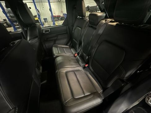 Used 2025 Ford Bronco Outer Banks AWD/4WD image 30