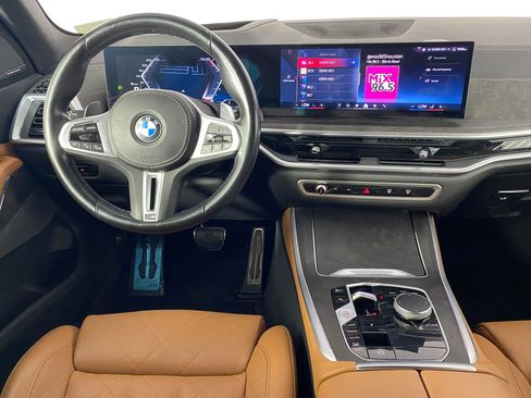 Certified 2024 BMW X5 M60i image 4