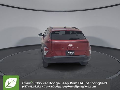 Used 2025 Hyundai Kona SEL image 12
