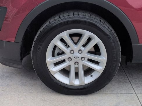 Used 2017 Ford Explorer 4WD image 16