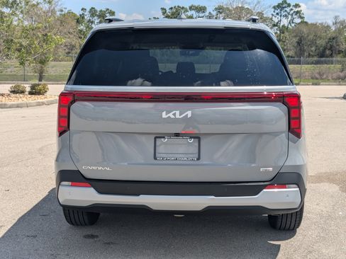 New 2026 Kia Carnival EX FWD image 6