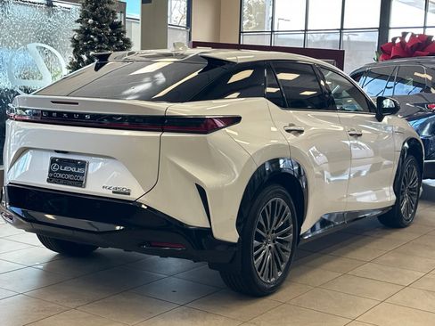 New 2026 Lexus RZ 450e AWD image 4
