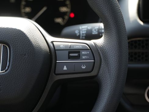 Used 2026 Honda HR-V LX image 22