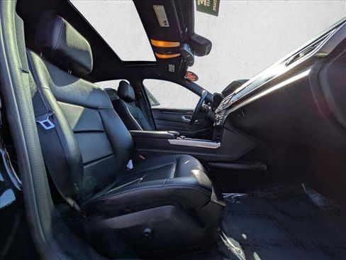Used 2016 Mercedes-Benz E 350 Sedan image 22