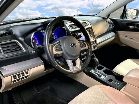 Used 2015 Subaru Outback 2.5i Premium image 16