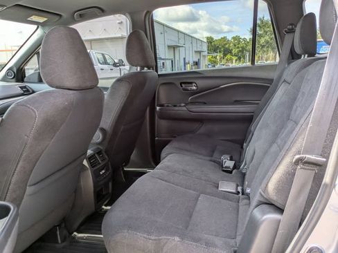 Used 2022 Honda Pilot Sport image 10