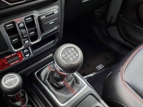 Used 2023 Jeep Wrangler Rubicon w/ LED Lighting Group image 15