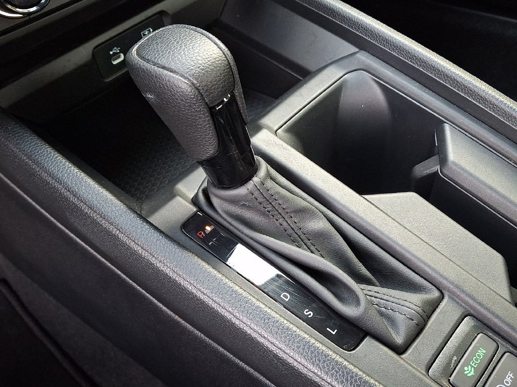 Used 2024 Honda Accord LX image 15