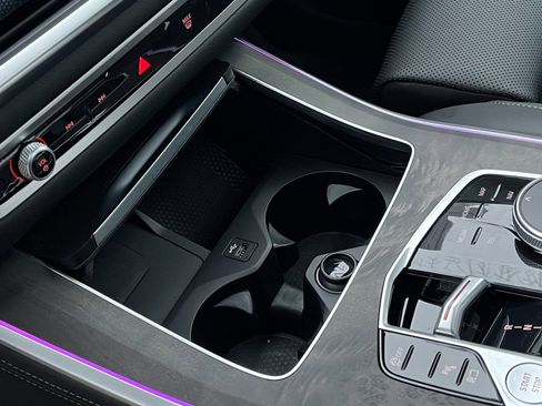 Used 2024 BMW X5 xDrive50e w/ M Sport Package image 33