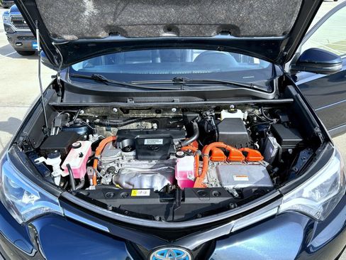 Used 2017 Toyota RAV4 Limited w/ Advanced Technology Package AWD/4WD image 24