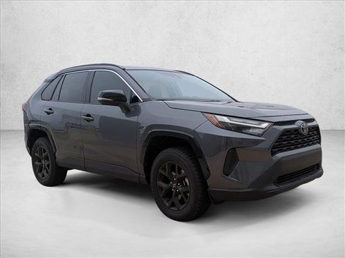 Used 2023 Toyota RAV4 XLE image 3