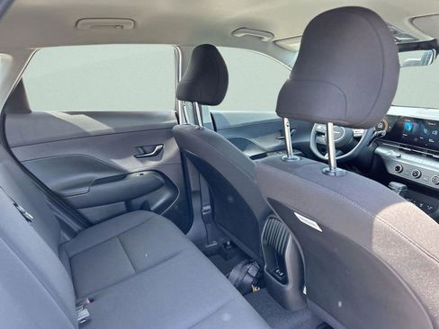 New 2026 Hyundai Kona SE image 21