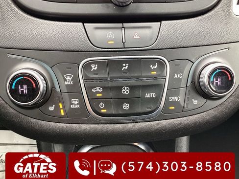 Used 2024 Chevrolet Malibu LT image 18