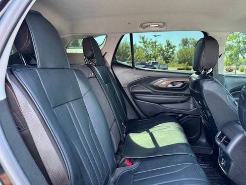 Used 2020 GMC Terrain SLE w/ Elevation Edition AWD/4WD image 14