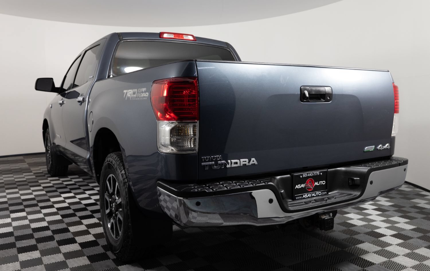 Used 2010 Toyota Tundra Limited w/ Memory Pkg AWD/4WD image 5