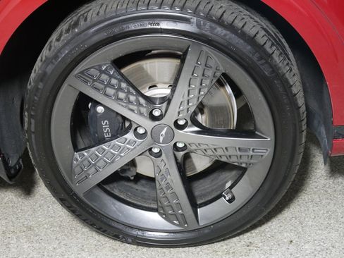 Used 2023 Genesis GV70 2.5T w/ Sport Prestige Package image 15