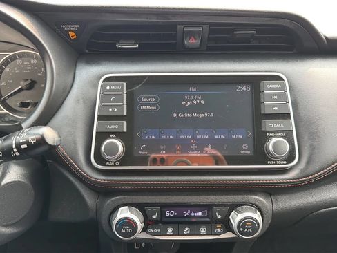 Used 2020 Nissan Kicks SR w/ SR Premium Package FWD image 18